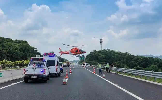 金安区高速公路汽车救援案例